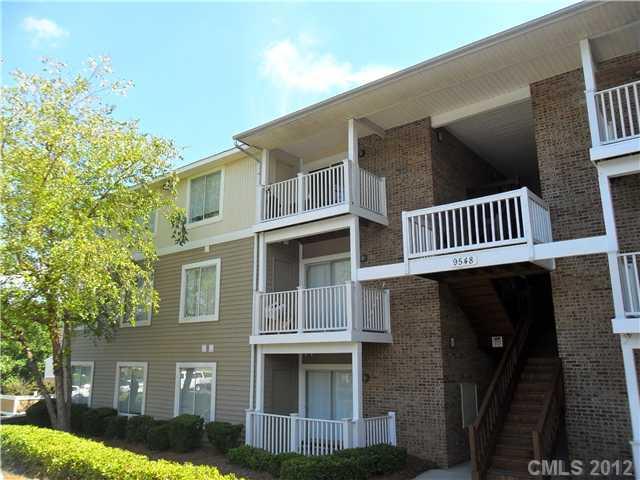 9548 University Terrace Dr. #D, Charlotte, NC 28262
