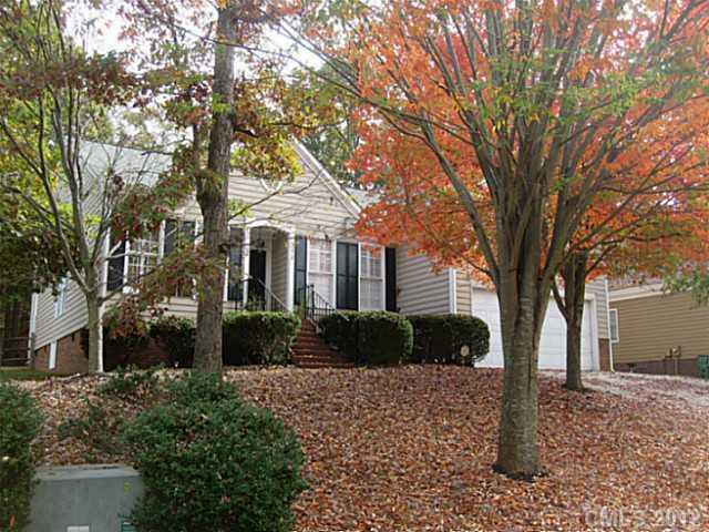 6212 Ash Cove Ln., Charlotte, NC 28269