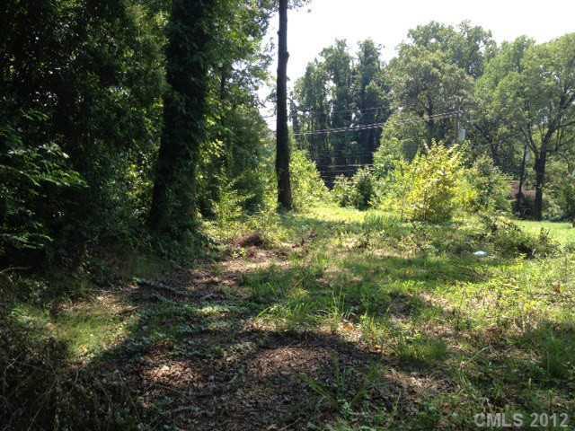 2014 Rozzelles Ferry Rd., Charlotte, NC 28208