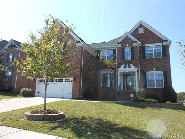 424 Deer Brush Ln., Waxhaw, NC 28173