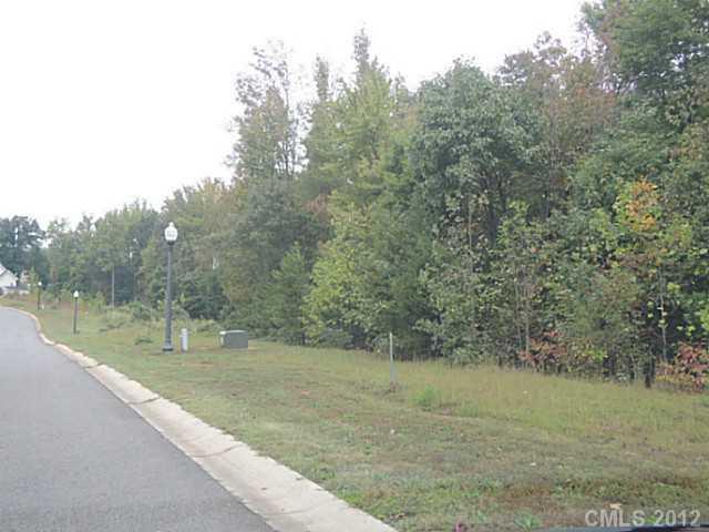 1020 Pinnacle Woods Ct., Kings Mountain, NC 28086