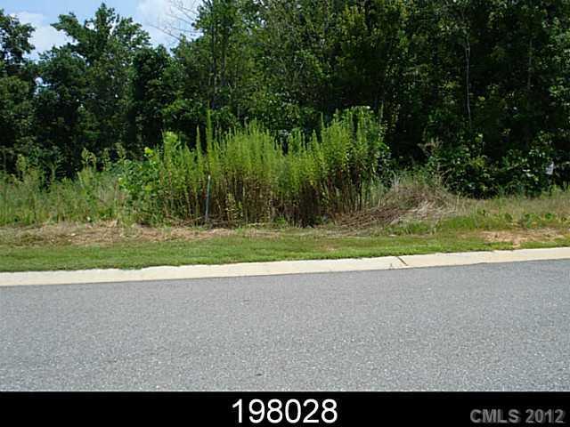 1243 Laurel Woods Dr., Gastonia, NC 28052