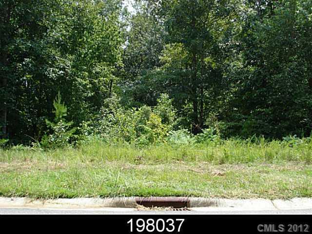 1311 Laurel Woods Dr., Gastonia, NC 28052