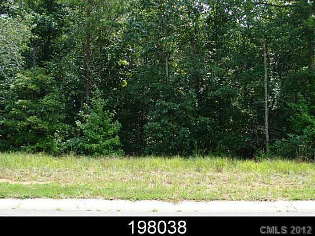 1319 Laurel Woods Dr., Gastonia, NC 28052