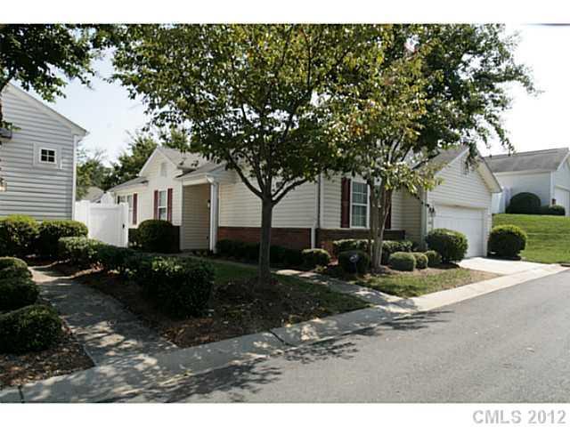 8969 Meadowmont View Dr., Charlotte, NC 28269