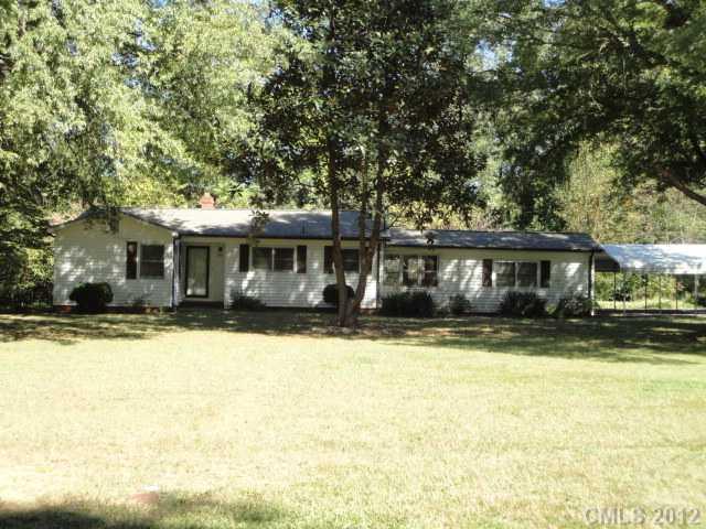 340 Speedway Pl., Concord, NC 28027