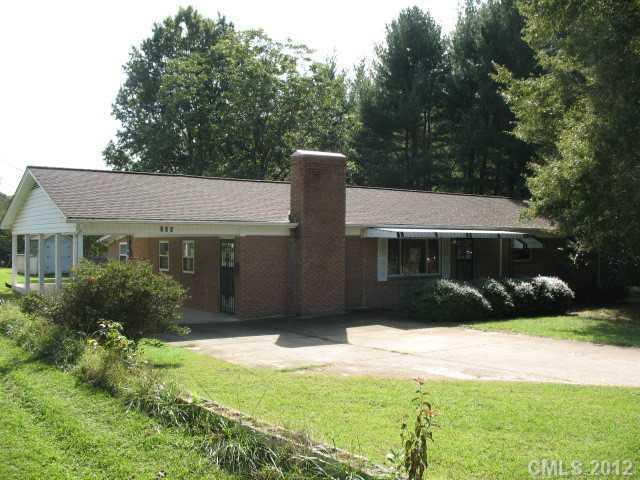 325 Dillon Dr., Statesville, NC 28625