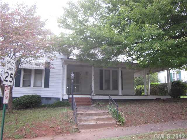 222 Brevard St., Statesville, NC 28677