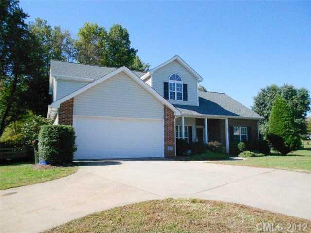 5123 Kristy Dr., Hickory, NC 28602