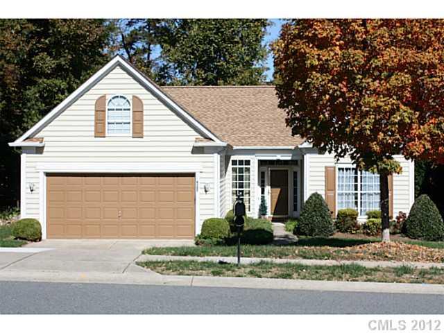 6307 Harburn Forest Dr., Charlotte, NC 28269