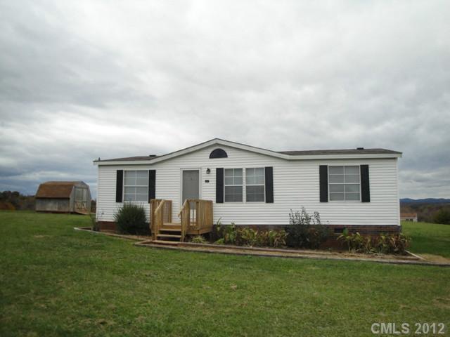 451 Branchwood Rd., Statesville, NC 28625