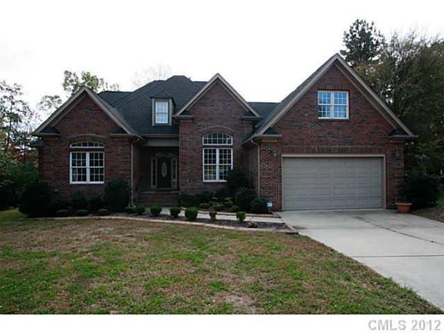 8107 Anzack Ln., Charlotte, NC 28269