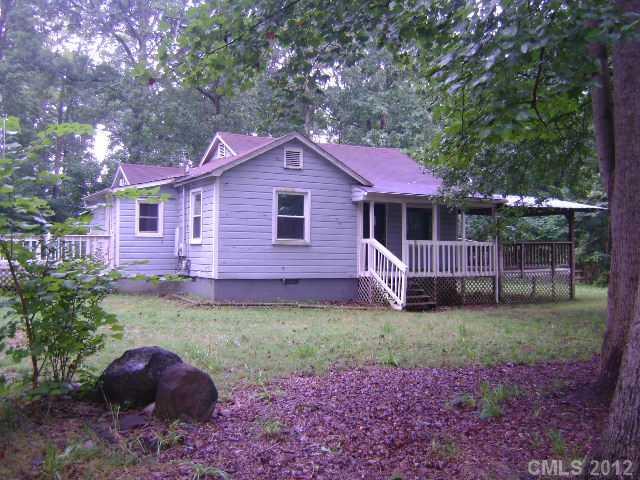 2700 Hart Rd., Charlotte, NC 28214