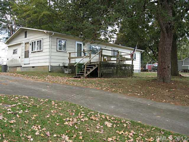 619 Rhyne Cir., Gastonia, NC 28054