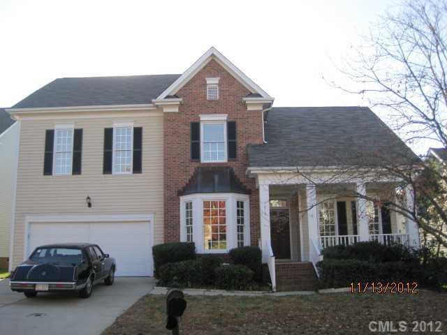 818 Stargard Ct., Charlotte, NC 28270