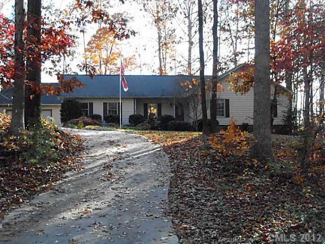 1112 Merrywood Ct., Mooresville, NC 28115
