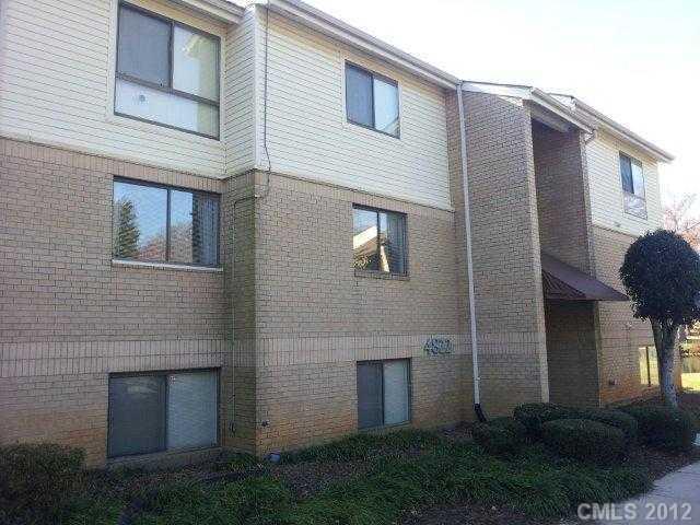 4822 Spring Lake Dr. #C, Charlotte, NC 28212