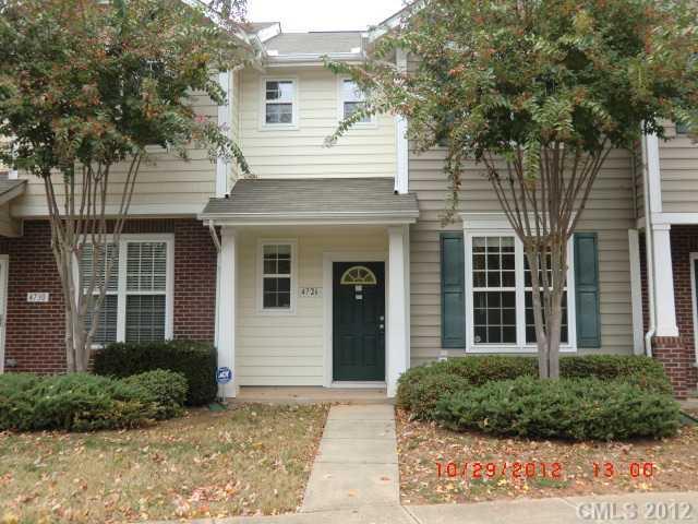 4726 Chapel Crossing Ct., Charlotte, NC 28269