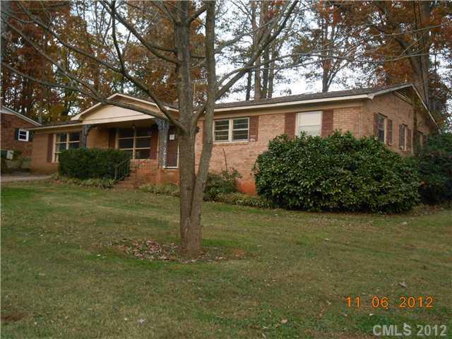 184 Fieldstone Farm Rd., Statesville, NC 28625