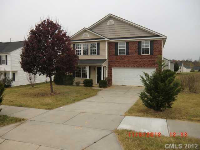 619 River Hills Ct., Charlotte, NC 28214