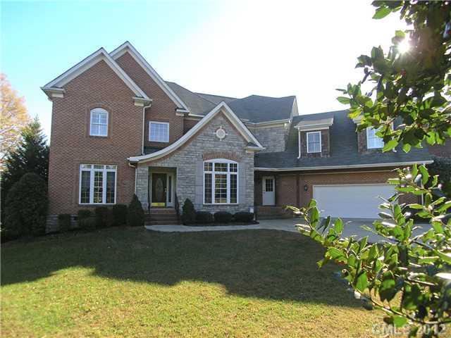 5824 Hartfield Downs Dr., Charlotte, NC 28269