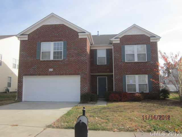 5634 Hammermill Dr., Harrisburg, NC 28075
