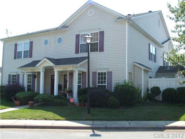 2016 Flushing Ct., Charlotte, NC 28215