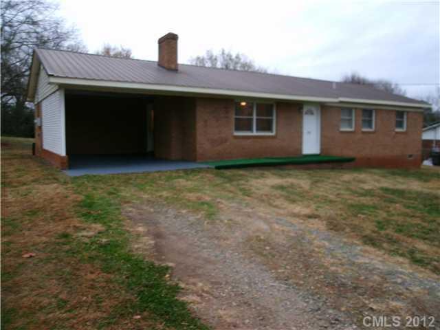 141 Porter St., Statesville, NC 28625