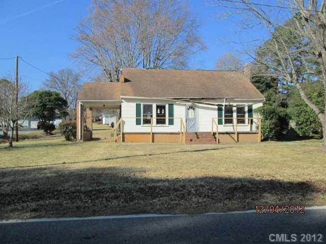 125 Salisbury St., Rockwell, NC 28138