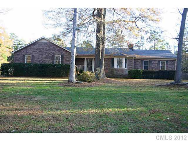 4601 Linda Kay Dr., Waxhaw, NC 28173