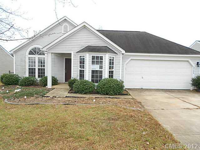 5724 Shining Oak Ln., Charlotte, NC 28269