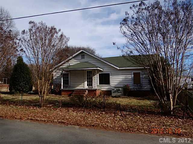 131 Market Rd., Mooresville, NC 28115