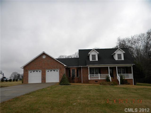 137 Hunters Ridge Ln., Statesville, NC 28625