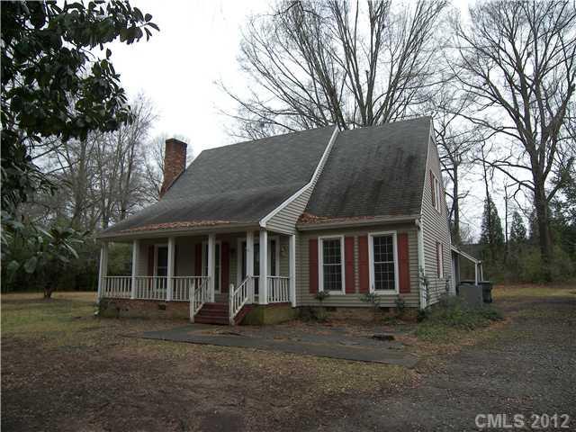 4520 Pinebrook Ct., Gastonia, NC 28056