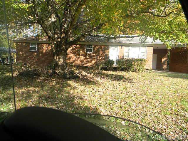 2829 Crest Dr., Iron Station, NC 28080