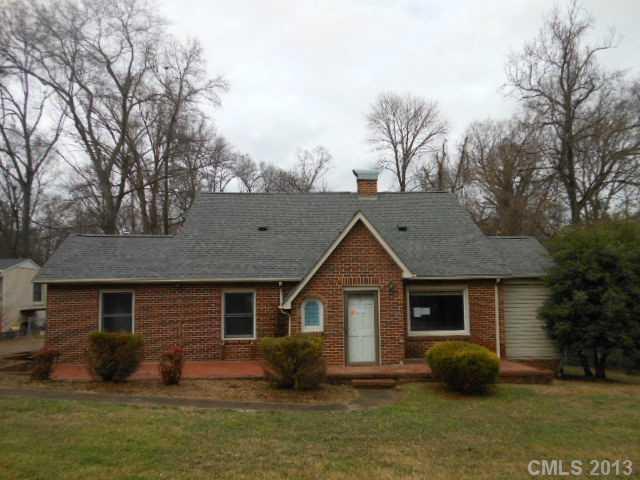 104 Sunset Dr., Mount Holly, NC 28120