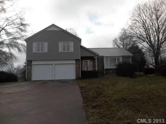 1143 Zion Church Rd., Hickory, NC 28602