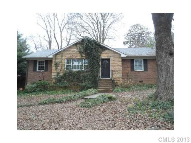 3142 Windsor Dr., Charlotte, NC 28209