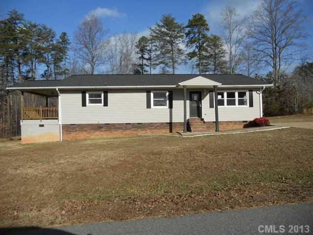 7902 Stillwater Dr., Sherrills Ford, NC 28673