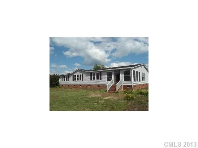 285 Willeyton Rd., Gates, NC 27937