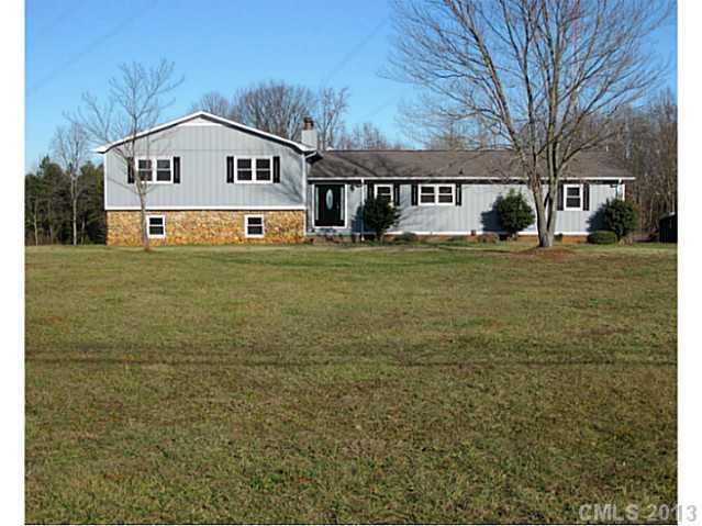 1391 Shearers Rd., Mooresville, NC 28115