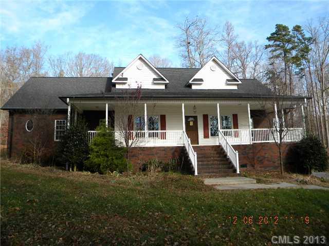 147 Hunters Ridge Ln., Statesville, NC 28625