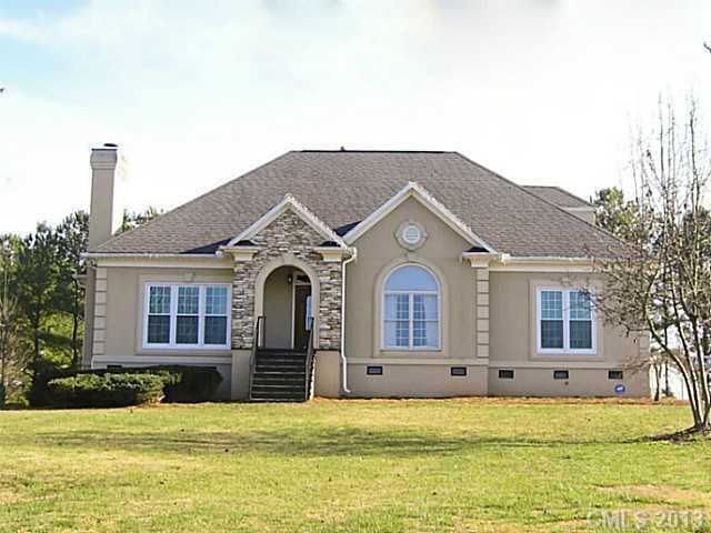 7001 High Meadow Dr., Weddington, NC 28104