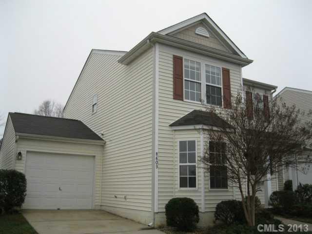 8609 Sawleaf Ct., Charlotte, NC 28215