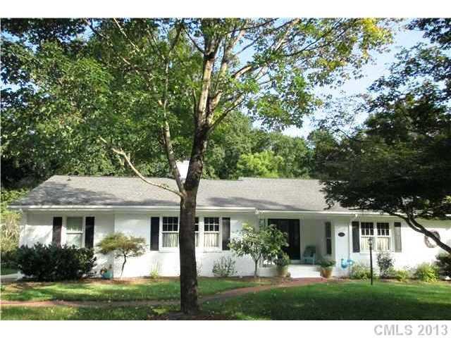 217 S Thompson St., Davidson, NC 28036