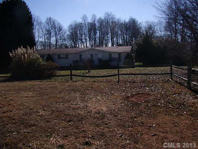 386 Murdock Rd., Troutman, NC 28166