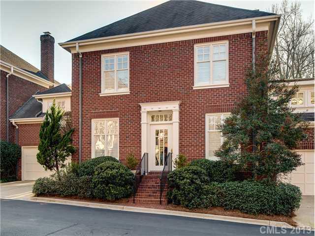 2010 Nolen Park Ln., Charlotte, NC 28209