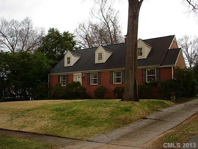 2015 Norton Rd., Charlotte, NC 28207