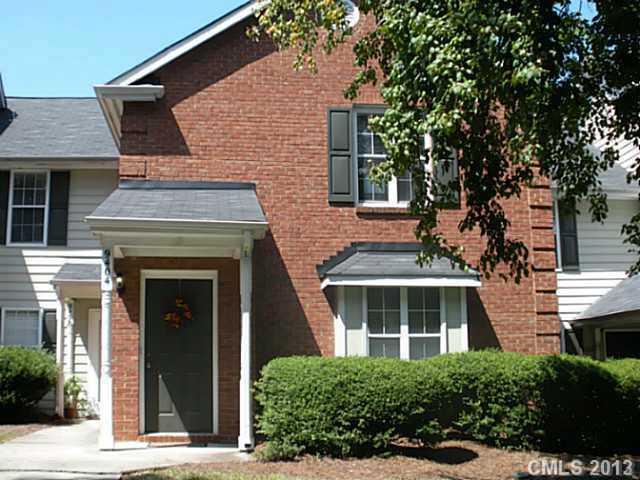 9404 S Vicksburg Park Ct., Charlotte, NC 28210