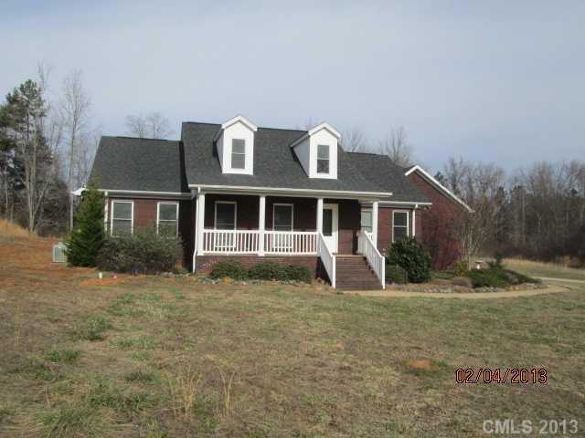 1207 Timber Run Dr., Dallas, NC 28034